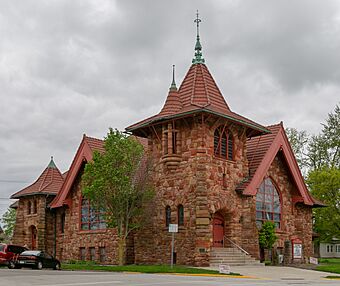 First Presbyterian Church — Napoleon, Ohio (cropped).jpg