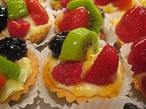 Fruit pastry with kiwi, strawberry and blackberry, 2007