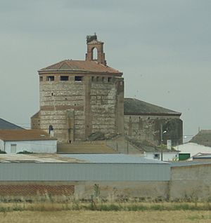 Iglesia de San Pedro Apóstol, in Tolocirio.