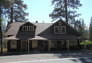 Community building along Oregon Route 66