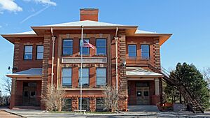 Midland School