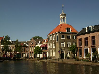 Schiedam, zicht op haven foto2 2008-05-12 11.32