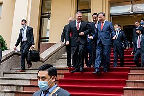 Secretary Pompeo Meets with Vietnamese Public Security Minister To Lam (50556383612)
