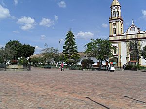 Central square of Simijaca