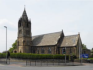 St Matthew's Church, Chadderton (1).jpg