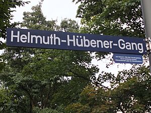 Straßenschild Helmuth-Hübener-Gang