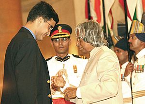 The President Dr. A.P.J Abdul Kalam presenting Padma Shri Award to Shri Saurav Ganguly the most successful Captain of Indian Cricket Team at an investiture Ceremony at Rashtrapati Bhawan in New Delhi on June 30, 2004