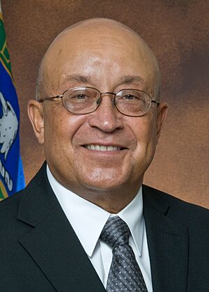 Warren F. Miller, Jr. official portrait (cropped)