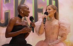 Ariana & Cynthia (Wicked Premiere in Sydney)