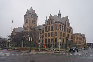 Detroit December 2021 02 (Wayne State University Old Main)
