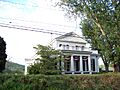 Dr Everett House
