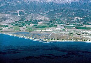 El Estero, Carpinteria Dec 68 (28907839152)