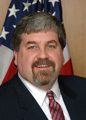 Eric Hargan official portrait