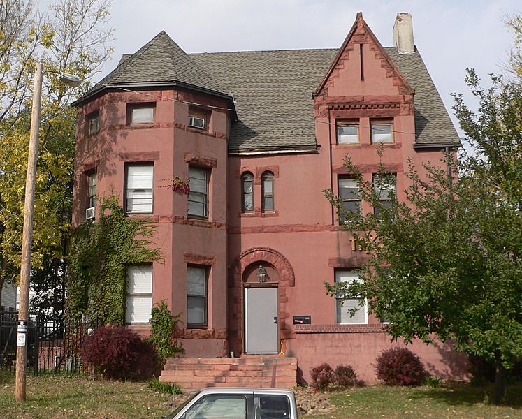 Garneau-Kilpatrick House from S 1