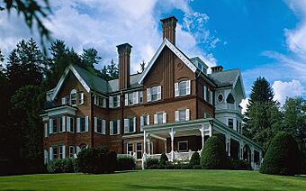 George Marsh Home, Woodstock, Vermont (cropped).jpg