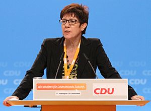 Kramp-Karrenbauer CDU Parteitag 2014 by Olaf Kosinsky-15