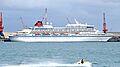 Le paquebot de croisière Royal Viking Sun (recropped)