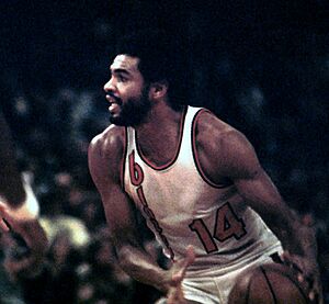Lionel Hollins