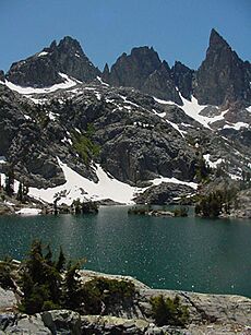 MinaretLake
