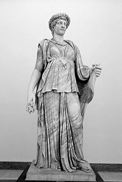 Ancient statue of the Roman goddess Pomona