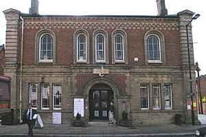 Needham Market, old Town Hall - geograph.org.uk - 730561