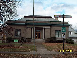 North Tonawanda Carnegie Library Nov 08.JPG