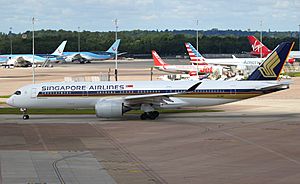 Singapore Airlines A350-941 (9V-SME) taxiing at Manchester Airport (4)