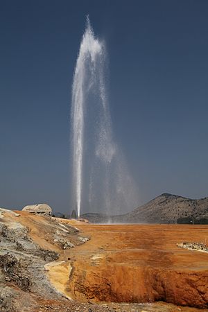 Eruption controlled geyser in Soda Springs