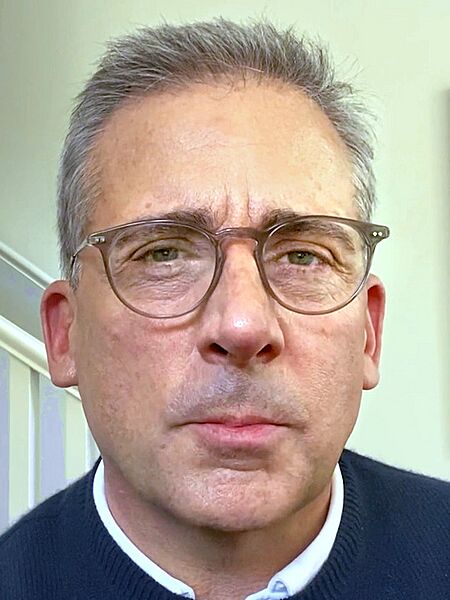 Steve Carell in 2021 (cropped)