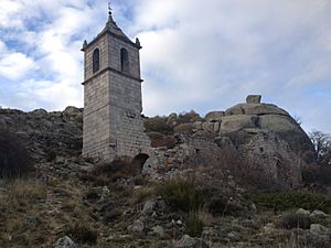 Torre abside arco