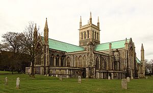 -2015-04-29 North east view of Saint Nicholas parish church, Great Yarmouth, Norfolk