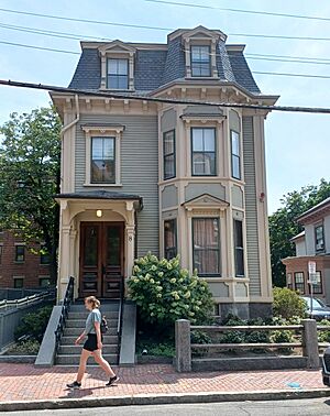 8 Prescott St