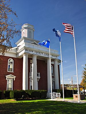 Bland County Courthouse in Bland
