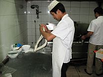 Coocking noodles in Beijin002