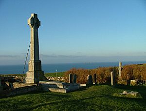 Flora Macdonald's Grave and Monument - geograph.org.uk - 636148