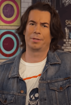 Jerry Trainor in 2022.png