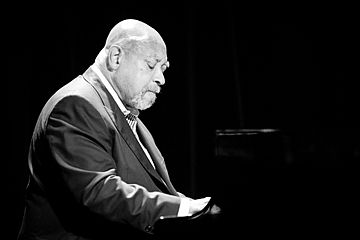 【P7287】KENNY BARRON & The Brazilian Knig Triste - YouTube