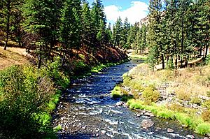 North Fork of the John Day River (Umatilla County, Oregon scenic images) (umaDA0157).jpg