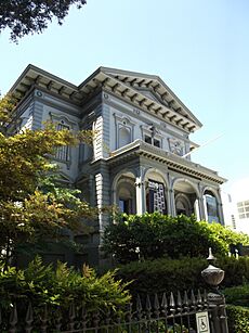 Old Main entrance to the crocker Art Museum