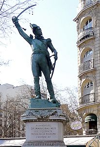 P1010441 Paris VI Statue du maréchal Ney reductwk