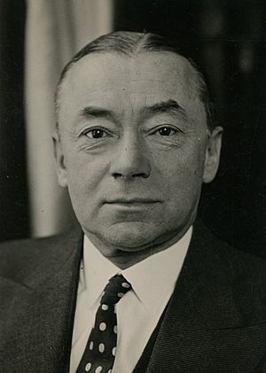 Paul Reynaud 1940.jpg