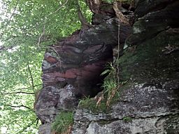 Peden's Cave opening, River Lugar, Auchenbay, East Ayrshire, Scotland.jpg