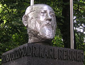 Renner monument