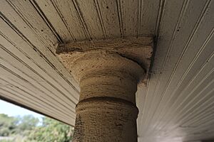 Tenth Street Historic District Column Detail