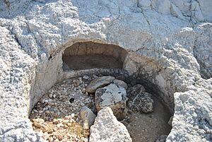 Tomb of Thapsos5