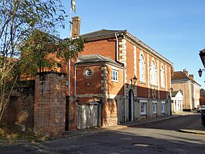 Town Hall, Hadleigh (geograph 5606335)