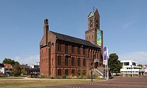 Winterswijk, voormalige gemeentehuis (nu VVVkantoor) GM0294-66 IMG 2585 2022-07-18 17.34