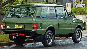 1972 Land Rover Range Rover 3-door wagon (2010-10-02) 02