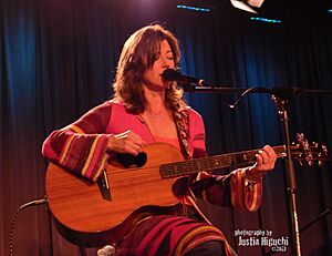 Amy Grant 9 03 2013 -2 (9671419962)