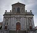 Andenne Collegiale kerk Heilige-Begga voorgevel